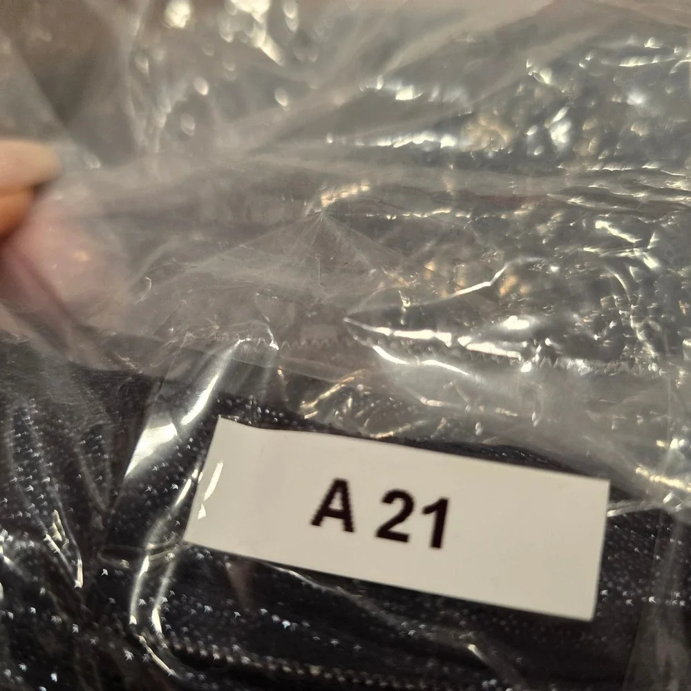 Lululemon High-Rise Shine Leggings Foil Black Night Metallic Leggings Size‎ 4